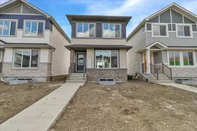 Crystallina Nera 3 Bed 2.5 Bath Upper Suite For Rent Edmonton