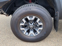 V6 | HEATED FRONT BUCKET SEATS | POWER DRIVER SEAT | CLOTH | NAVIGATION | REAR CAMERA | TONNEAU COVE... (image 4)