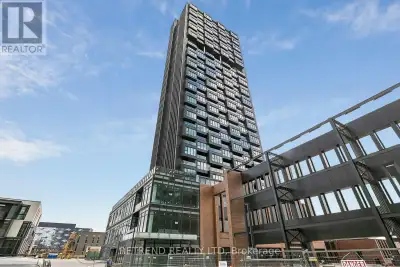 Welcome to 1 Quarrington Lane, a brand new suite at One Crosstown Tower 2 in the vibrant Eglinton &...