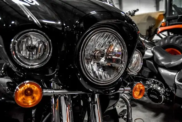 2016 Kawasaki Motorcycle Cruiser in Cars & Trucks in Markham / York Region - Image 4