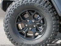 QUICK ORDER PACKAGE 24W WILLYS -inc: Engine: 3.6L Pentastar VVT V6 w/ESS Transmission: 8-Speed Autom... (image 7)