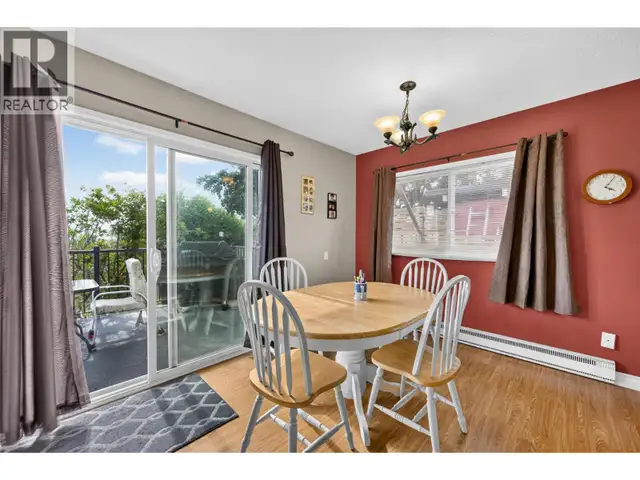 355 & 357 Gwyer Street Penticton, British Columbia in Houses for Sale in Penticton - Image 6