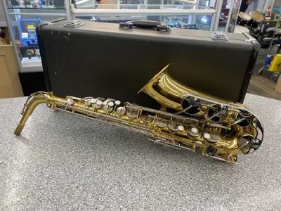 Yamaha YAS-26 ALTO Saxophone, View more