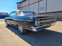 One of the nicest Chevelle on the market ! Real SS fully restored and ready to enjoy. Car is MINT !... (image 5)