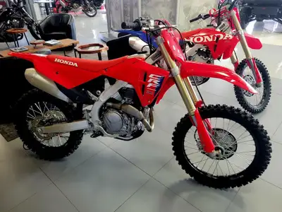 2026 Honda CRF450RFor over 50 years, the Honda CRF450R has been the benchmark of performance on the...