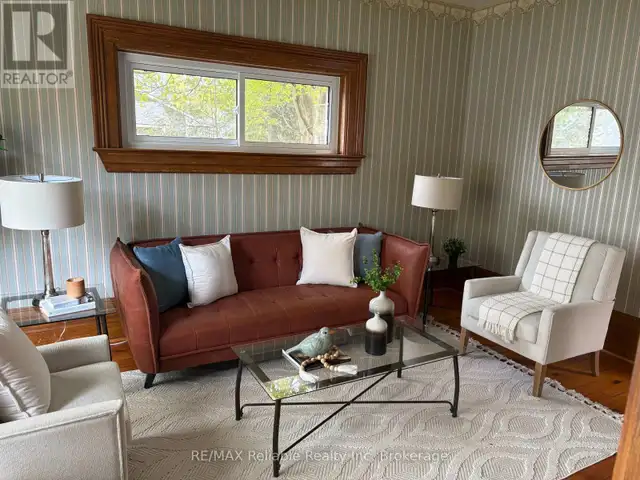 293 DRUMMOND STREET North Huron (Blyth), Ontario in Houses for Sale in Grand Bend - Image 10