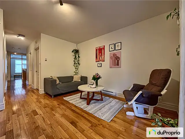 $695,000 - Condominium for sale in Le Plateau-Mont-Royal in Condos for Sale in City of Montréal - Image 3