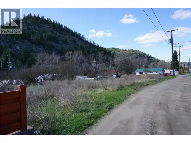 Lot 3 Silver Avenue S Greenwood, British Columbia in Land for Sale in Penticton - Image 4