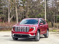 All Wheel Drive for confident handling - Premium Audio System for superior sound - Adaptive Cruise C... (image 6)