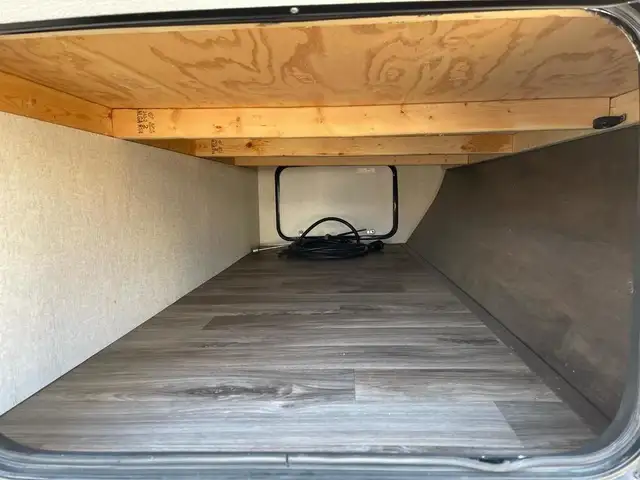 2019 Starcraft 31BHU in Travel Trailers & Campers in St. Albert - Image 20