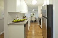 Realstar's Albany Place apartment rentals in Fort Erie are ideally located on the banks of the Niaga... (image 6)