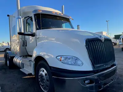 2022 International LT 73’ High Raise Single Bunk Sleeper • LT625 Sleeper • Cummins 450Hp/1850 Torque...
