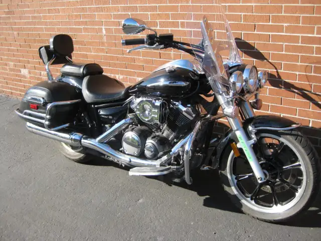 2010 YAMAHA V-STAR 950 TOURER in Street, Cruisers & Choppers in City of Toronto - Image 3