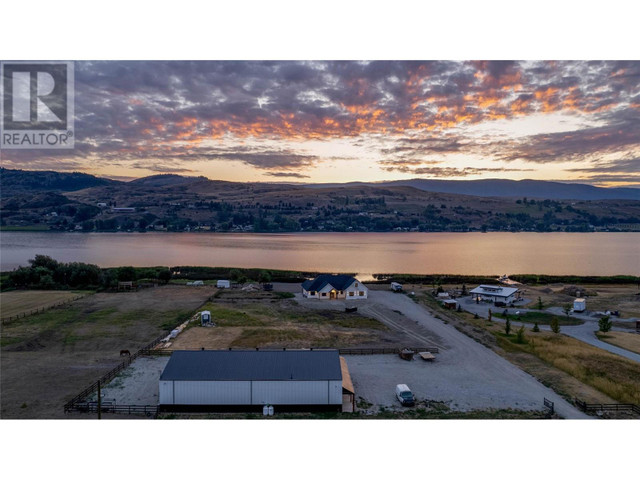 7080 Heron Road Vernon, British Columbia in Houses for Sale in Vernon