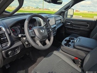 BIG HORN LEVEL 1 EQUIPMENT GROUP -inc: Forward & Reverse Utility Lights Locking Lower Glove Box Auto... (image 6)