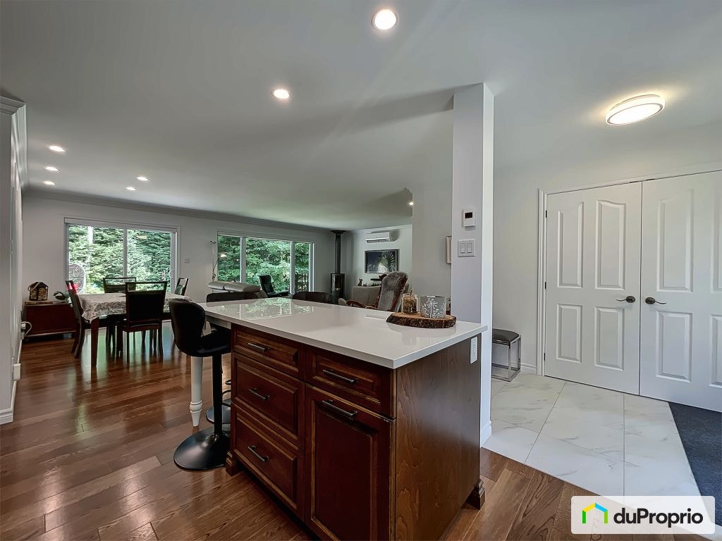 $775,000 - Bungalow for sale in Bolton-Est — photo 3