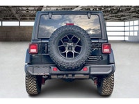 Get a Roundtrip Airfare and 3 Night Accommodation included for Two (2) people with ANY New Car Purch... (image 3)