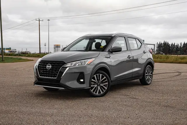 2022 Nissan Kicks SV EDITION LOW KMS