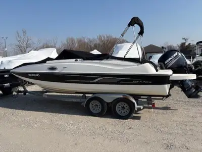 MERCURY 150, TANDEM GALVANIZED TRAILER, SKIPOLE, BIMINI, COVER. GREAT CONDITION. Engine Type: 4.3L M...