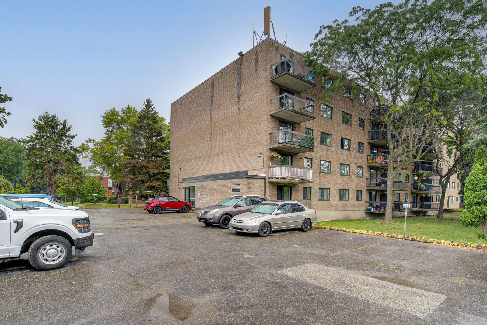 453 Rue Darontal — photo 3