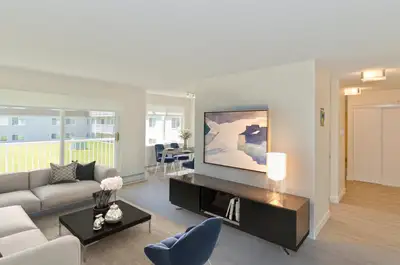 2 Bedroom Basement Premium - 5334 Lakeview Dr. SW *Renovated Sui