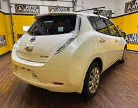 ENJOY EFFICIENT, EMISSIONFREE DRIVING AND COMFORTABLE PERFORMANCE WITH THIS 2015 NISSAN LEAF SL. THI... (image 4)