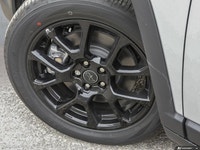 This Jeep Compass has a powerful Intercooled Turbo Regular Unleaded I-4 2.0 L/122 engine powering th... (image 7)