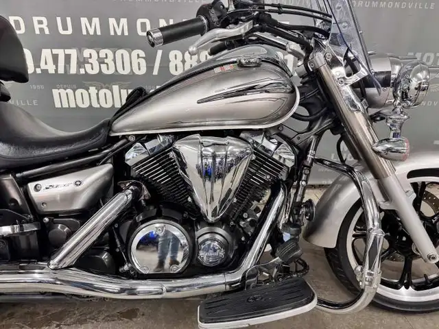 2009 Yamaha V-Star 950 Tourer in Street, Cruisers & Choppers in Drummondville - Image 6