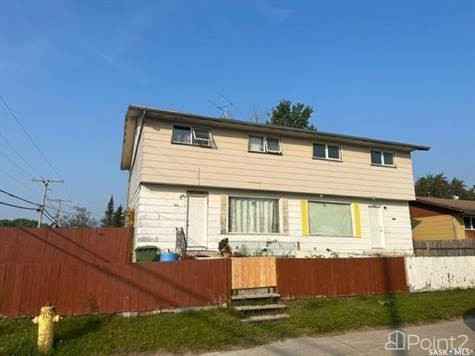 504 Cook CRESCENT in Houses for Sale in La Ronge - Image 2
