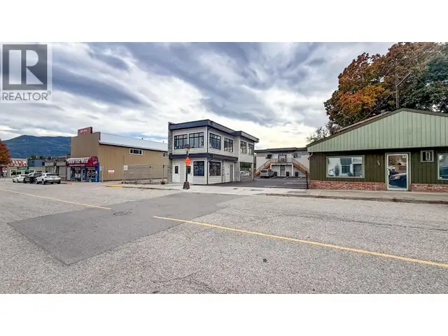 704 Cliff Avenue Enderby, British Columbia in Commercial & Office Space for Rent in Prince Rupert - Image 9