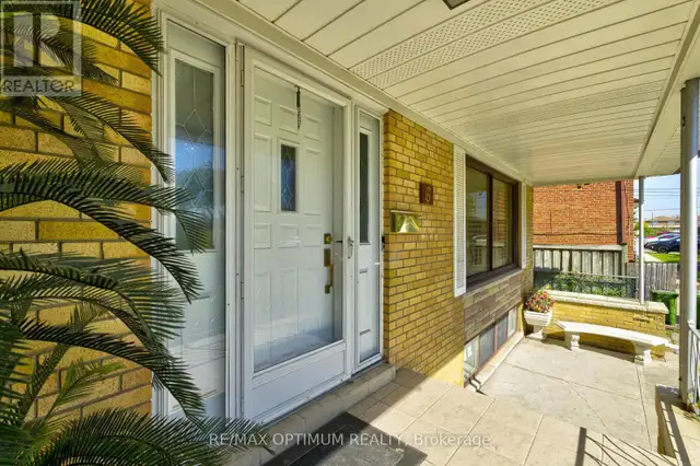 6 Evernby Boulevard Toronto (Kingsview Village-The Westway), Ont, photo 4 of 4