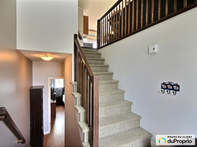 $315,000 - Townhouse for sale in St-Romuald dans Maisons à vendre  à Lévis - Image 2