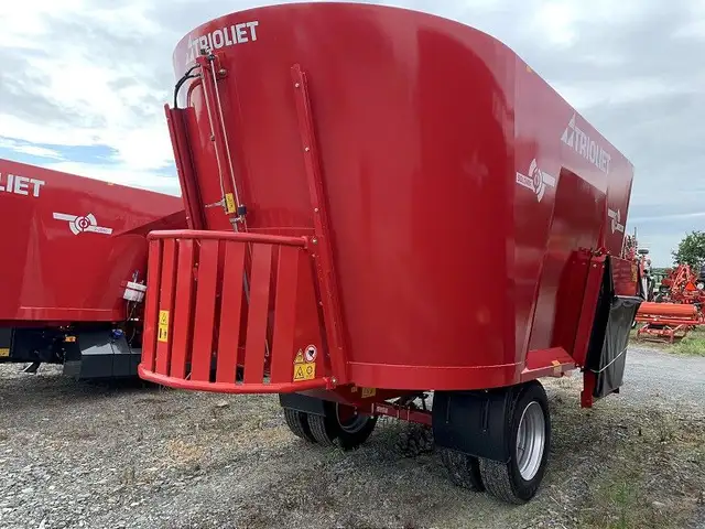 2024 TRIOLIET SOLOMIX 2 2600 ZK TMR FEED MIXER***SPECIAL PRICING in Farming Equipment in Ottawa - Image 5