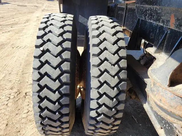 2013 WESTERN STAR 6900XD in Heavy Trucks in Saskatoon - Image 113