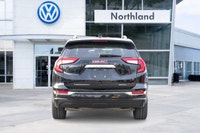 When you choose a Denali, you aren't just getting an SUV; you're getting GMCs flagship experience. F... (image 4)