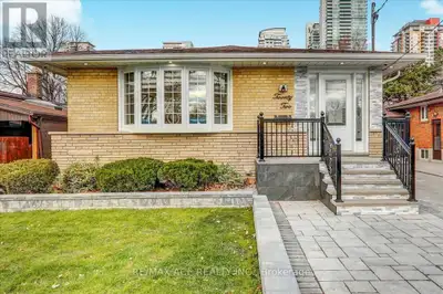 MAIN - 22 ASPENDALE DRIVE Toronto (Bendale), Ontario