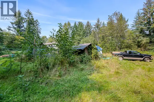 2180 SCHULZ Rd Black Creek, British Columbia in Houses for Sale in Comox / Courtenay / Cumberland - Image 19