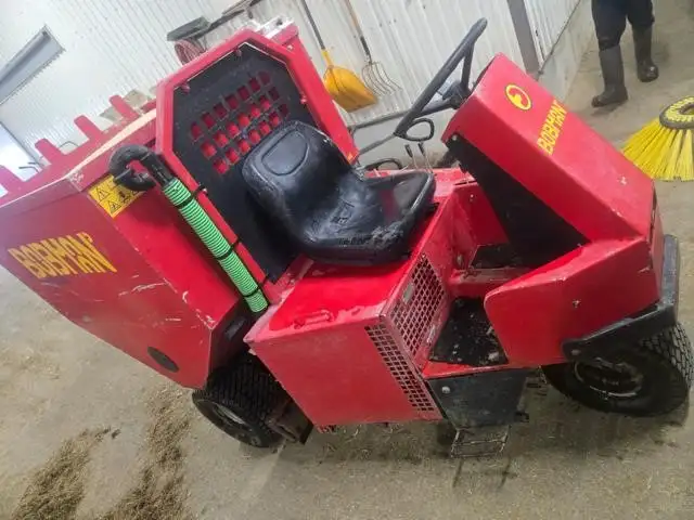 2020 BOBMAN SL 3WD in Farming Equipment in Lethbridge - Image 3