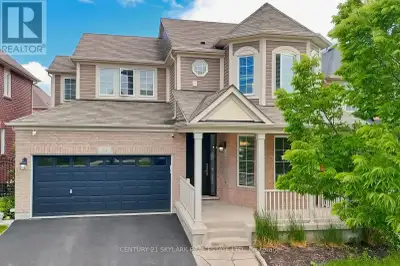 Freshly Painted 24 Dalton Drive in Cambridge is a remarkable family home located in the vibrant comm...