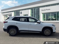 *Tiguan Comfortline 4 Motion* *Performance:* • 4- cylinder, 2.0 TSI , 201 HP & 221 lb-ft engine • 8-... (image 5)