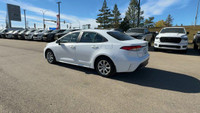 Odometer is 6720 kilometers below market average! This Toyota Corolla is equipped with: Cloth Seat T... (image 2)