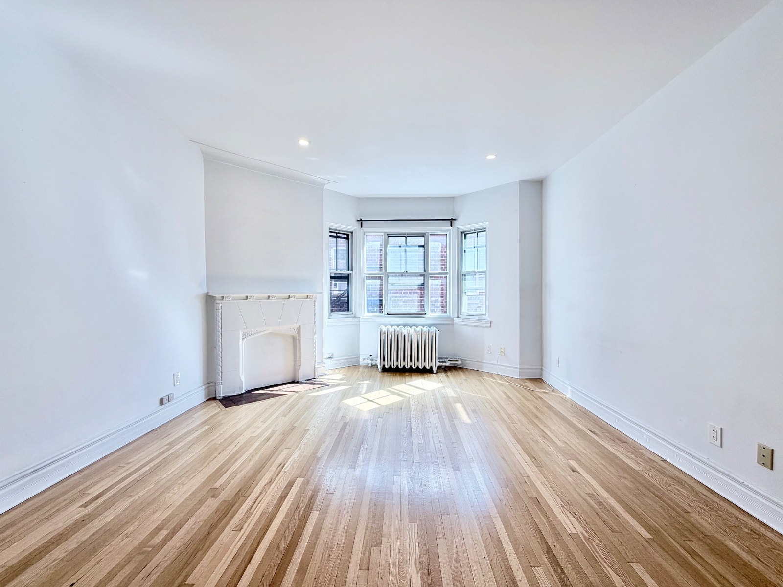 3719 rue du Frère André — photo 3