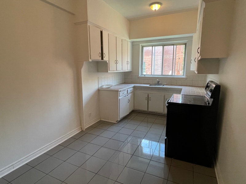 2½ 3½ 4½ Appartement a loué NDG/NOTREDAME DE GRACE/COTE STLUC