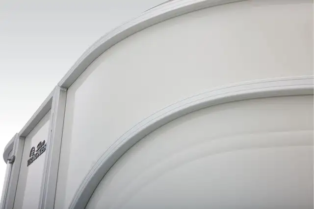 2026 Sun Tracker Party Barge 22 XP3 TRITOON pontoon boat in Powerboats & Motorboats in Vernon - Image 8