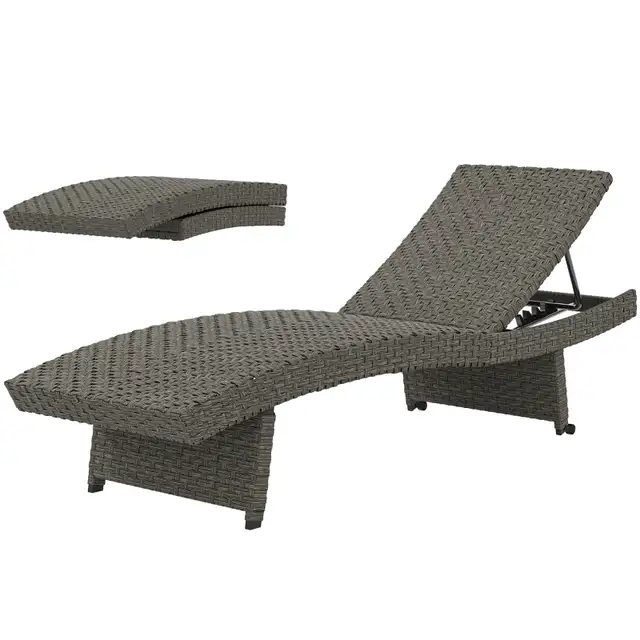 Rattan Folding Outdoor Lounger Chair Recliner with 5-Level Adjus in Patio & Garden Furniture in City of Toronto - Image 2