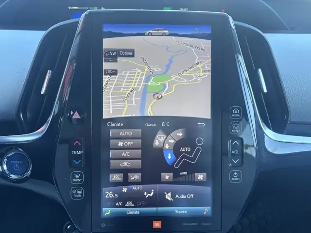 2020 Toyota Prius Prime Upgrade in Cars & Trucks in Comox / Courtenay / Cumberland - Image 17