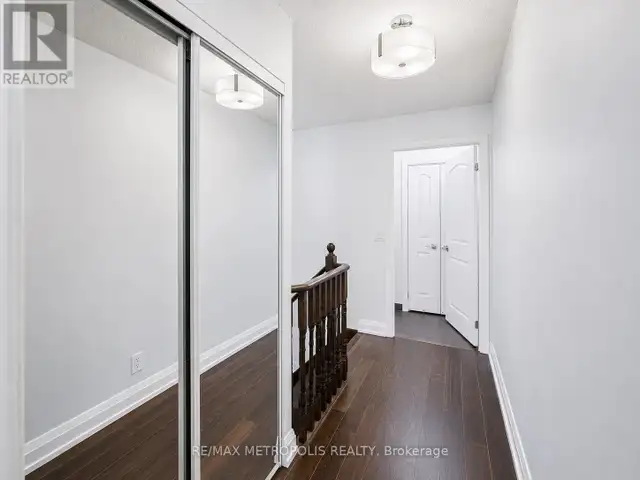PH16 - 1070 SHEPPARD AVENUE W Toronto (York University Heights), in Condos for Sale in City of Toronto - Image 10