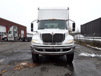 2020 International MV607 (4X2) 2020 NAVISTAR INTERNATIONAL MV607 (4X2) Box Truck - Automatic transmi... (image 1)