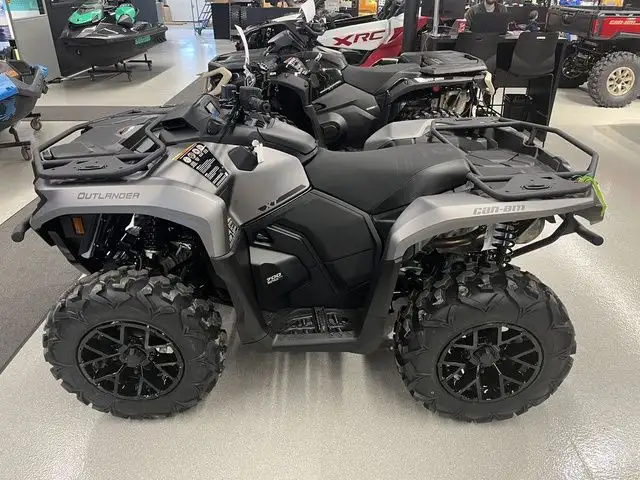 2026 Can-Am Outlander XT 700 in ATVs in Calgary - Image 5