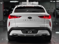 The 2023 INFINITI QX55 Essential is the popular mid-range trim for the luxury crossover coupe in Can... (image 6)